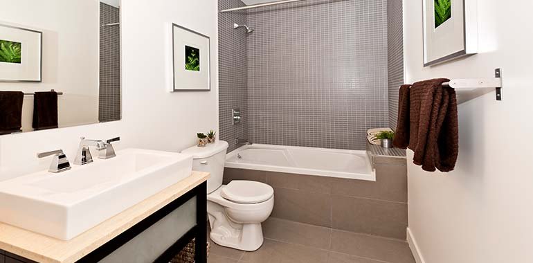 Refurb the Bathroom of Your House by Acquiring Our Services