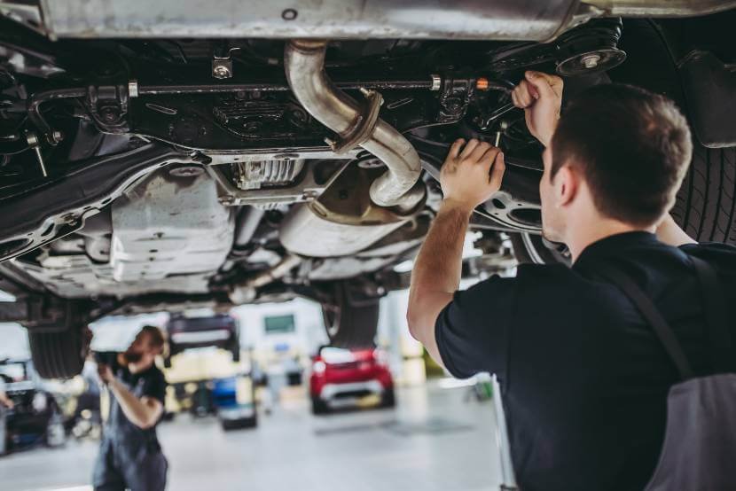 How to Identify When Your Car Needs a Service (Even If It’s Before the Due Date)
